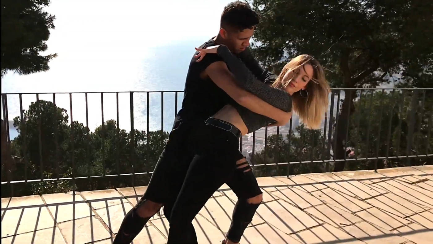 What is Bachata Dance? Step by Step Guide.