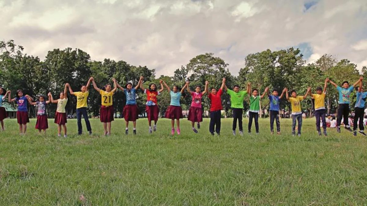 The 10 Best Outdoor Games to Keep Kids Entertained